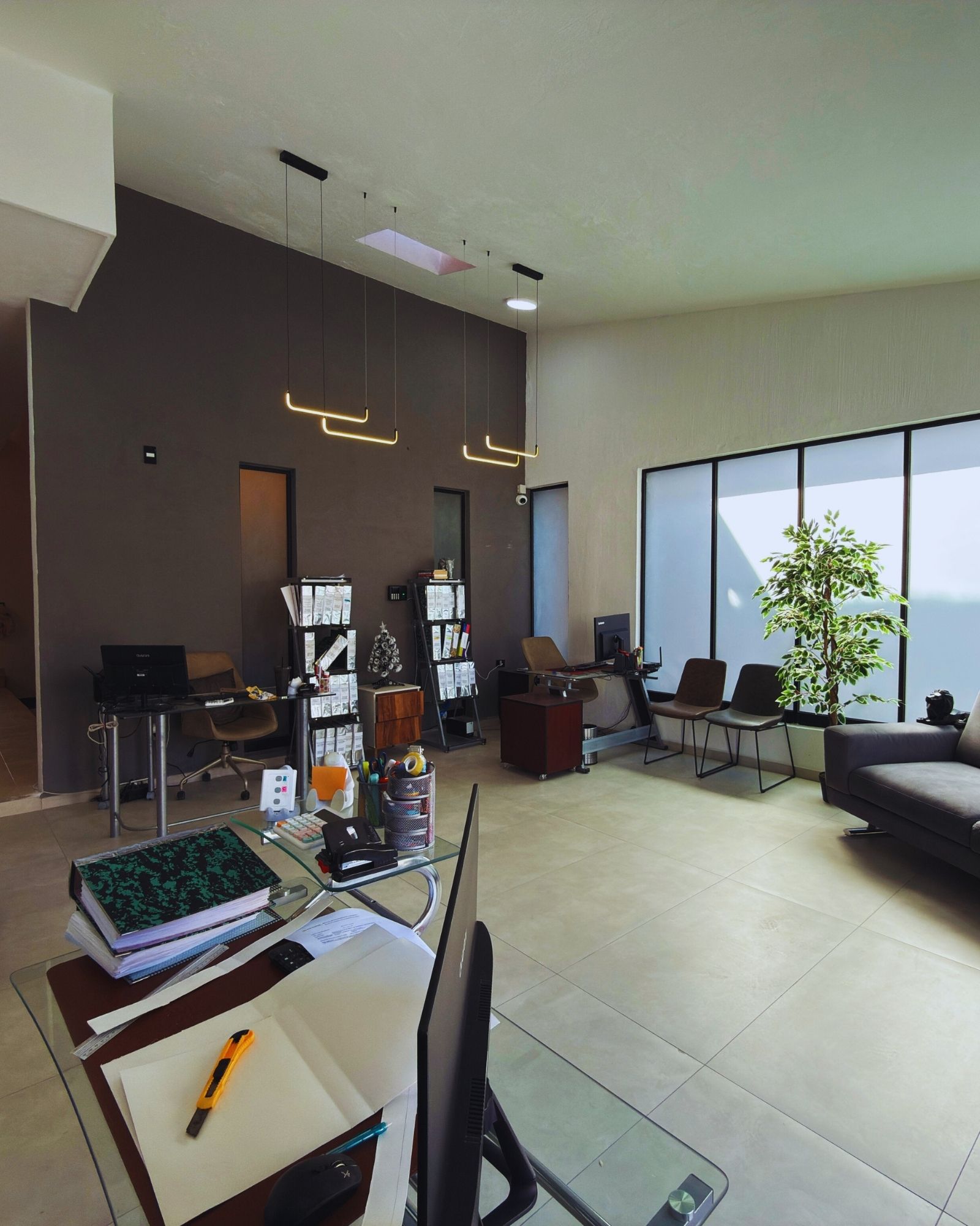 Work Center Álamo interior